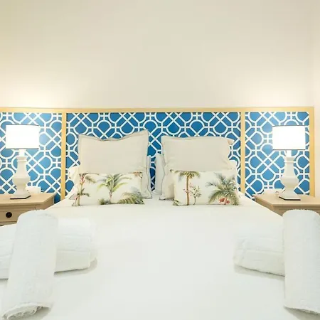 Rodrigo De Triana Deluxe Apartment Seville
