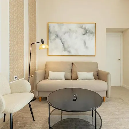 Rodrigo De Triana Deluxe * 세비야